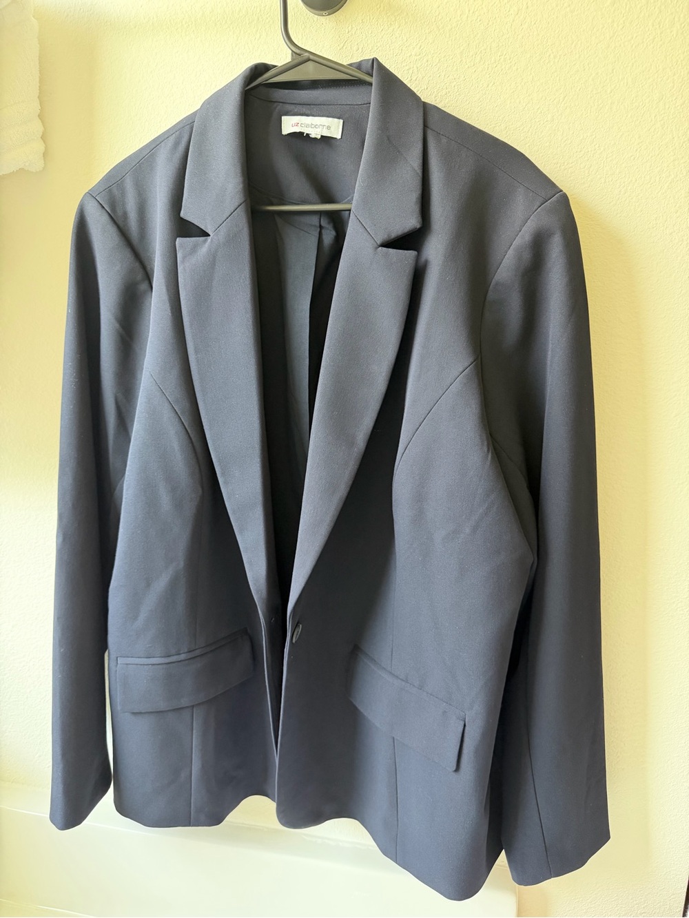 Liz Claiborne Women's Dark Blue Single-Button Blazer